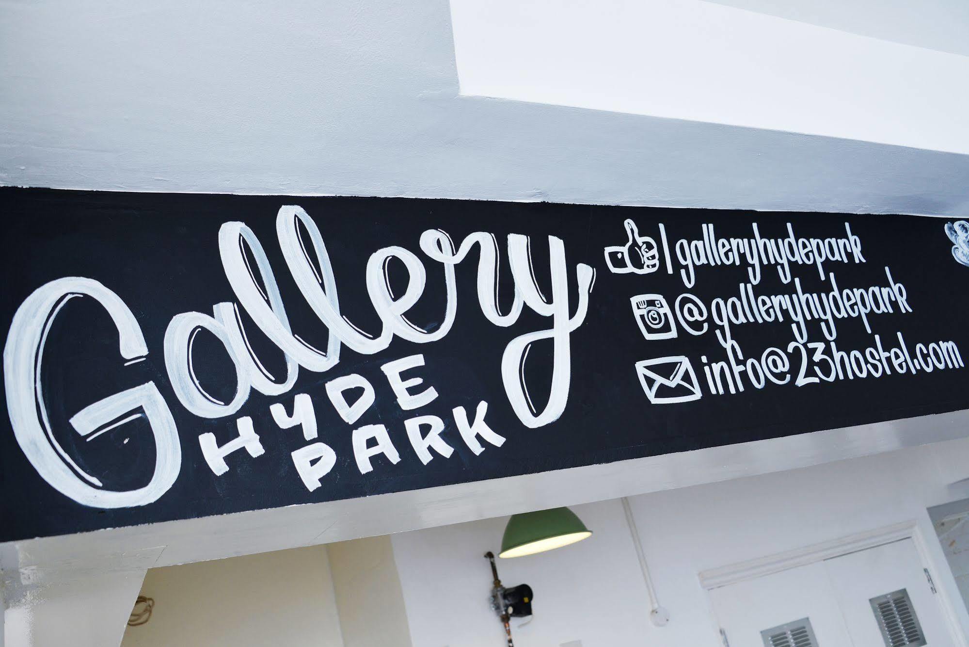 Gallery Hyde Park London Exteriör bild